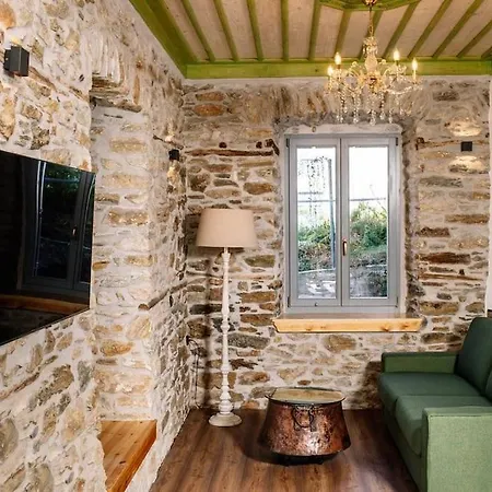Archontiko Epirus 1 Apartamento Mourésion