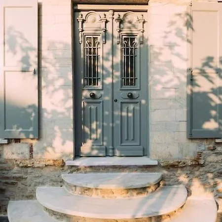Archontiko Epirus 1 דירה *