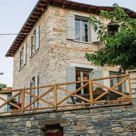Archontiko Epirus 1 דירה Mourésion