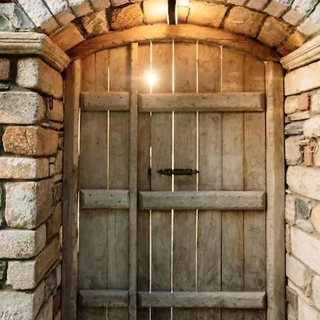 Archontiko Epirus 1 *