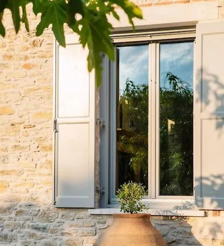 דירה Archontiko Epirus 1 Mourésion